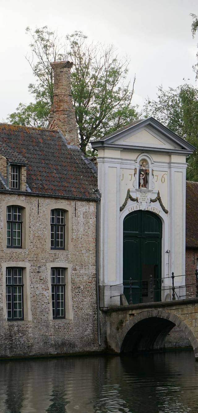 South canals, Begijnhof, and Minnewater in bruges