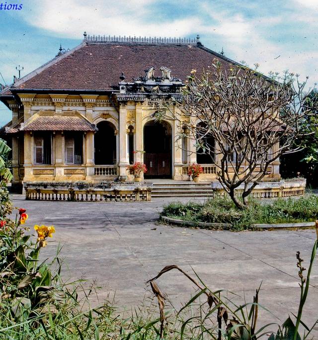 Cẩm Nam in hoi an