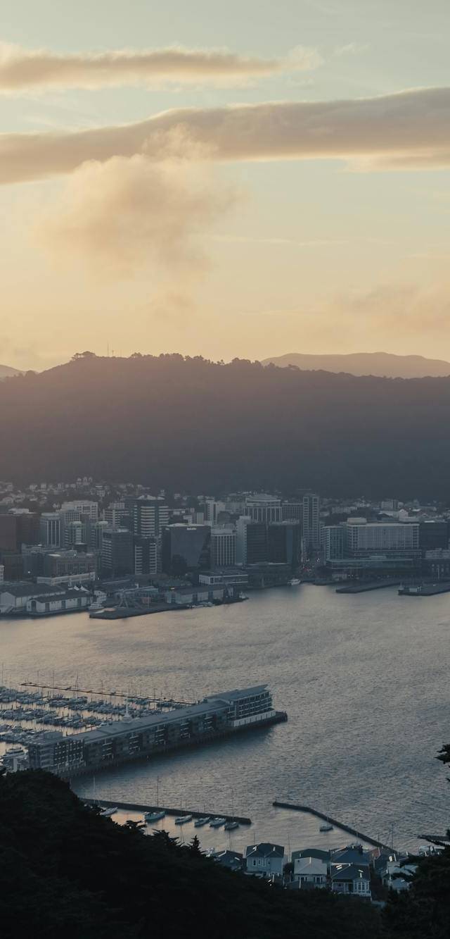 Waterfront and Oriental Bay in wellington