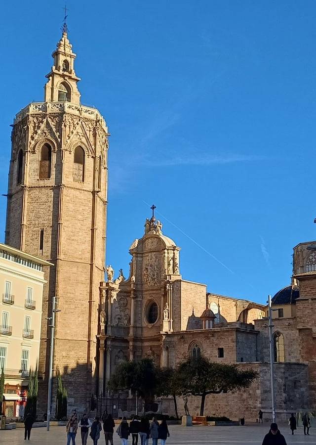 Valencia Cathedral & El Miguelete in Valencia