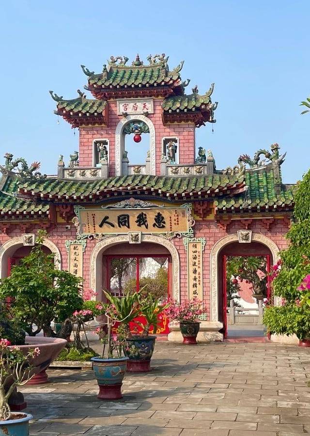 Phuc Kien Meeting Hall in Hoi An