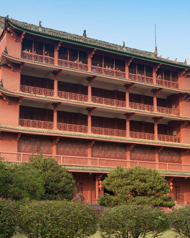 Yuexiu Park, Zhenhai Tower & Five Rams Statue in Guangzhou