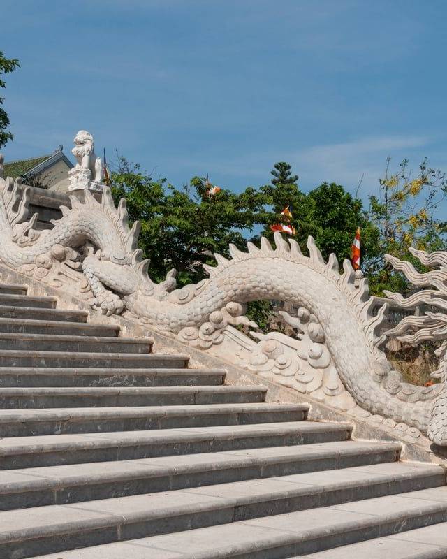 Son Tra Peninsula and Linh Ung Pagoda in Da Nang