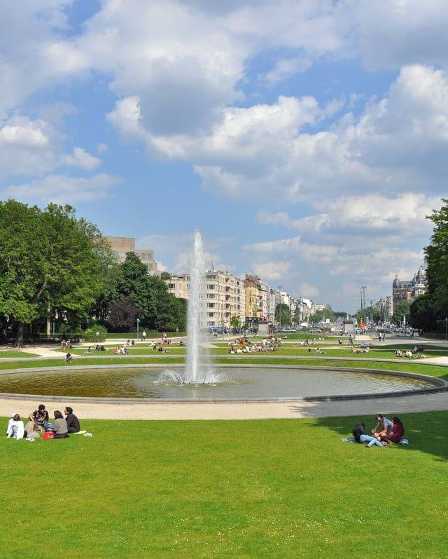 Cinquantenaire Park and museums in Brussels
