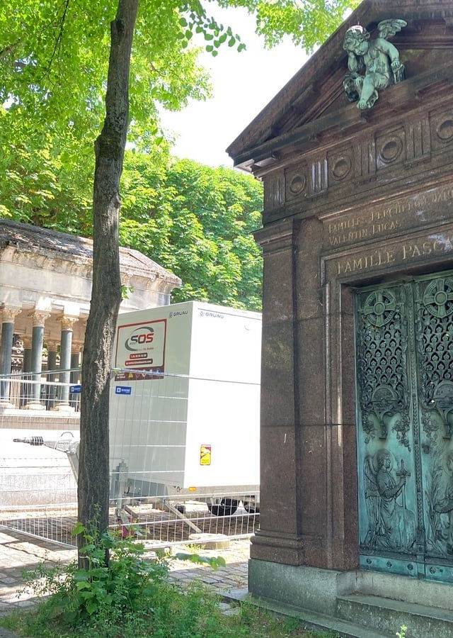 Pere Lachaise Cemetery in Paris