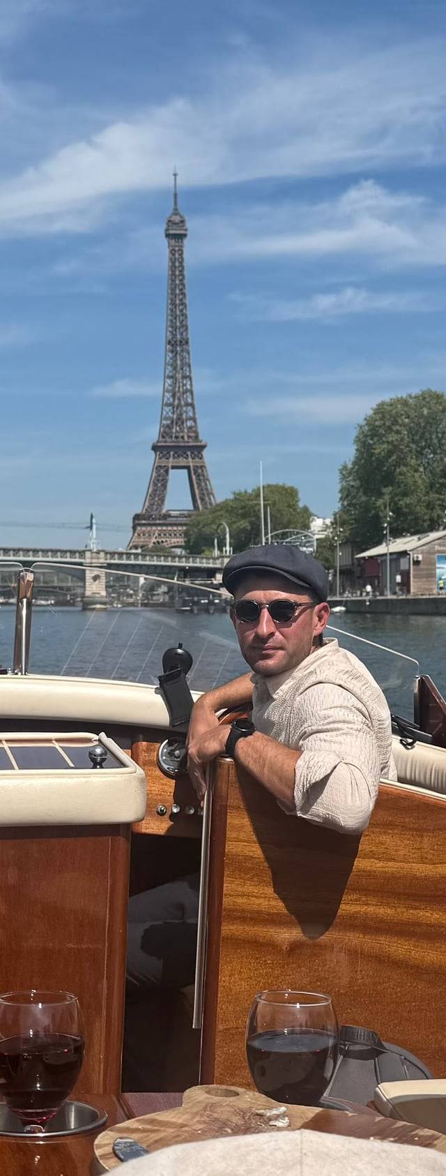 Seine river walk in Paris
